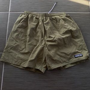 Patagonia baggies swim trunks flat pocket army